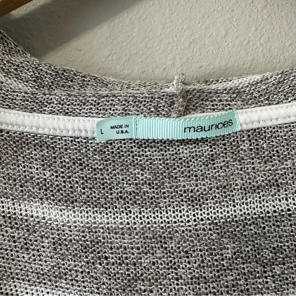 Maurices Gray & White Striped Lightweight V-Neck Hooded Sweatshirt Size Large - Picture 4 of 12
